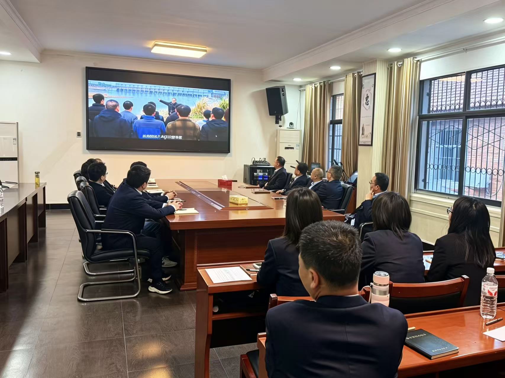 【公司动态】筑牢思想根基 赋能智能办公 —— william威廉中文官网开展4月份集中学习